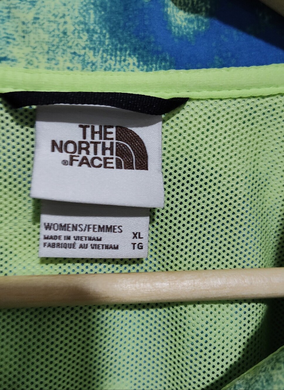 The North Face Women's XL Neon Blue/Yellow Tie Dye Quarter Zip Pull Over/Jacket - Picture 8 of 10